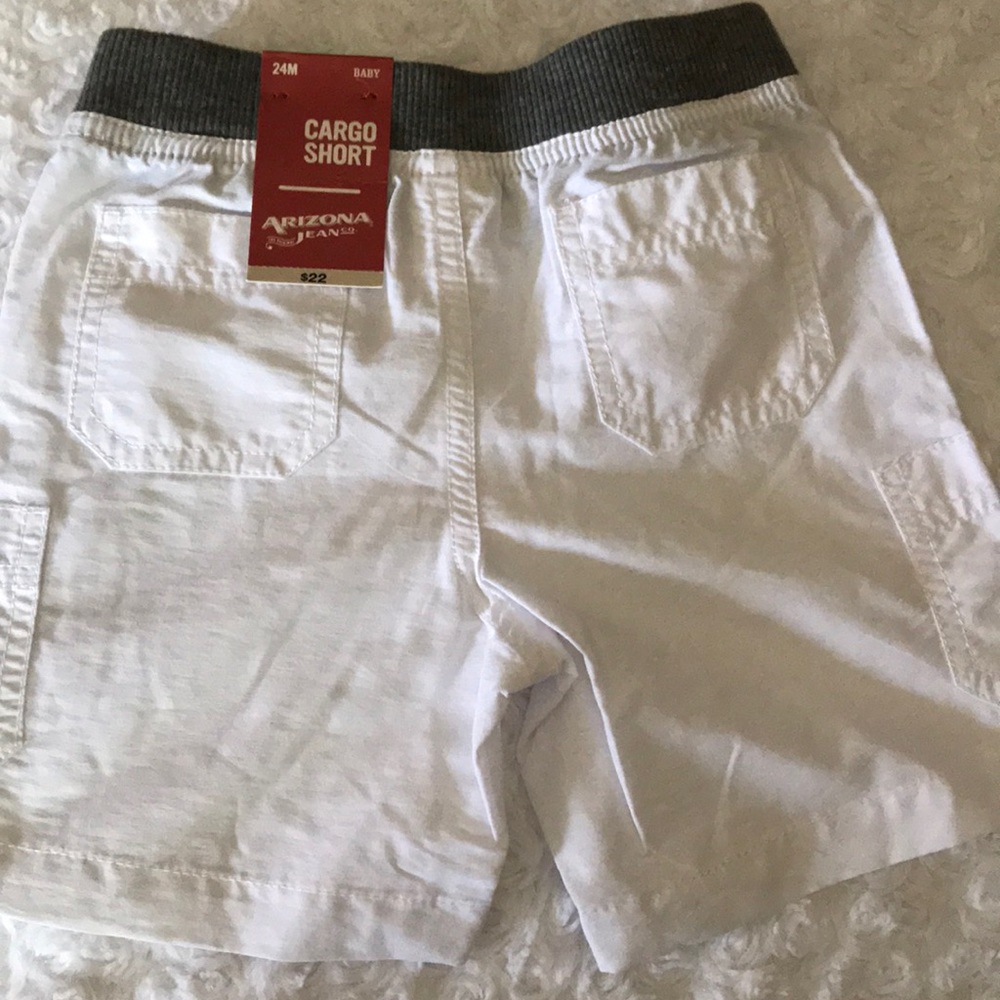 24 mos white shorts